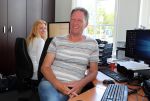 Harlingen, 25 Juni 2017
Piet Paulusma zijn huis en met zijn dochters en in aktie