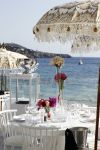 ibiza 23 juni 2017
Opening restarant club Xaxa van EWesley Sneijder en zijn vrouw Yolanthe Sneijder Cabau op eht strand van Cala Tarida.
