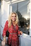 ibiza 23 juni 2017
Opening restarant club Xaxa van EWesley Sneijder en zijn vrouw Yolanthe Sneijder Cabau op eht strand van Cala Tarida. Sonja Bakker en haar man Jan Reus