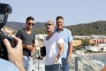 ibiza 23 juni 2017
Opening restarant club Xaxa van Wesley Sneijder en zijn vrouw Yolanthe Sneijder Cabau op eht strand van Cala Tarida. Wesley met zijn compagnon Will v d Kaaij
