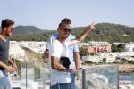 ibiza 23 juni 2017
Opening restarant club Xaxa van EWesley Sneijder en zijn vrouw Yolanthe Sneijder Cabau op eht strand van Cala Tarida.