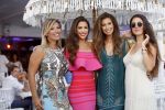ibiza 23 juni 2017
Opening restarant club Xaxa van EWesley Sneijder en zijn vrouw Yolanthe Sneijder Cabau op eht strand van Cala Tarida. Yolanthe met zussen Rebecca en Xelly en ...