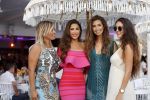 ibiza 23 juni 2017
Opening restarant club Xaxa van EWesley Sneijder en zijn vrouw Yolanthe Sneijder Cabau op eht strand van Cala Tarida. Yolanthe met zussen Rebecca en Xelly en ...