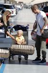 Marbella 26 juli 2018
Andre Hazes en zijn vriendin Monique en zoontje Dre vieren vakantie met Monique haar ouders in een villa van vrienden