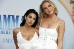 Amsterdam 17 juli 2018
Premiere Mamma mia in Tuschinski. Anna Nooshin met Jessie Jazz Vuijk