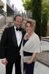 Mallorca 29 juni 2018
Iris van den Ende (1989) en Vincent Biekman (1981) zijn zaterdag 30 juni 2018 â€™sÂ middags in het huwelijk getreden, in aanwezigheid van familie en vrienden. Ze werden getrouwd door Dennis, de neef van Vincent Biekman.  
Iris en Vincent zijn twee weken geleden, op 16 juni 2018, in Amsterdam voor de wet getrouwd. 
De getuigen van Iris waren vriendin Madeline en haar broer Vincent. Voor Vincent getuigden zijn twee oudste vrienden Eli en Jermaine. 
De bruidsjurk van Iris werd ontworpen door Armani PrivÃ©. Joop en Janine v d Ende waren natuurlijk aanwezig op deze prachtige dag. Antje Monteiro met haar partner Dennis