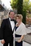 Mallorca 29 juni 2018
Iris van den Ende (1989) en Vincent Biekman (1981) zijn zaterdag 30 juni 2018 â€™sÂ middags in het huwelijk getreden, in aanwezigheid van familie en vrienden. Ze werden getrouwd door Dennis, de neef van Vincent Biekman.  
Iris en Vincent zijn twee weken geleden, op 16 juni 2018, in Amsterdam voor de wet getrouwd. 
De getuigen van Iris waren vriendin Madeline en haar broer Vincent. Voor Vincent getuigden zijn twee oudste vrienden Eli en Jermaine. 
De bruidsjurk van Iris werd ontworpen door Armani PrivÃ©. Joop en Janine v d Ende waren natuurlijk aanwezig op deze prachtige dag. Antje Monteiro met haar partner Dennis