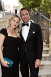Mallorca 29 juni 2018
Iris van den Ende (1989) en Vincent Biekman (1981) zijn zaterdag 30 juni 2018 â€™sÂ middags in het huwelijk getreden, in aanwezigheid van familie en vrienden. Ze werden getrouwd door Dennis, de neef van Vincent Biekman.  
Iris en Vincent zijn twee weken geleden, op 16 juni 2018, in Amsterdam voor de wet getrouwd. 
De getuigen van Iris waren vriendin Madeline en haar broer Vincent. Voor Vincent getuigden zijn twee oudste vrienden Eli en Jermaine. 
De bruidsjurk van Iris werd ontworpen door Armani PrivÃ©. Joop en Janine v d Ende waren natuurlijk aanwezig op deze prachtige dag. Chantal Janzen met haar man Marco Geeratz
