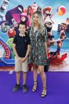 Amsterdam 15 juli 2018
De feestelijke Nederlandse premiÃ¨re van 
HOTEL TRANSSYLVANIÃ‹ 3 in PathÃ© Arena te Amsterdam. De Nederlandse stemacteurs Charly Luske, Fernando Halman, Ferry Doedens, Ilse Warringa, Tony Neef zijn aanwezig . Christie Bokma kwam met haar zoon