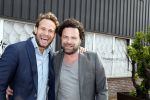 Amsterdam 6 juli 2018
Gordon viert zijn 50e verjaardag bij de Harbour Club en gaat daarna varen met de roze MS de Jordaan. Dirk taat