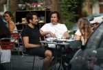 Amsterdam 24 juli 2018
Dotan Harpenau met (een) vriend op terras in Amsterdam.
