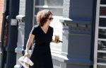 Amsterdam 1 juli 2018
Femke Halsema doet boodschappen en wandelt met haar hond.
