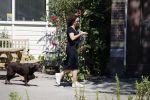 Amsterdam 1 juli 2018
Femke Halsema doet boodschappen en wandelt met haar hond.