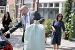 Amsterdam 12 juli 2018
Femke Halsema wordt thuis opgehaald en naar de stopera gebracht waar ze geinstalleerd wordt tot Burgemeester van Amsterdam.