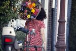 Amsterdam 28 juni 2018
Femke Halsema krijgt bloemen omdat ze de nieuwe burgemeester van Amsterdam wordt.