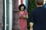 Amsterdam 28 juni 2018
Femke Halsema krijgt bloemen omdat ze de nieuwe burgemeester van Amsterdam wordt.
