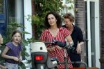 Amsterdam 28 juni 2018
Femke Halsema krijgt bloemen omdat ze de nieuwe burgemeester van Amsterdam wordt.