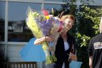 Amsterdam 28 juni 2018
Femke Halsema krijgt bloemen omdat ze de nieuwe burgemeester van Amsterdam wordt.