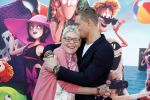 Amsterdam 15 juli 2018
De feestelijke Nederlandse premiÃ¨re van 
HOTEL TRANSSYLVANIÃ‹ 3 in PathÃ© Arena te Amsterdam. De Nederlandse stemacteurs Charly Luske, Fernando Halman, Ferry Doedens, Ilse Warringa, Tony Neef zijn aanwezig . Ferry kwam met zijn moeder
