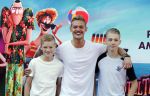 Amsterdam 15 juli 2018
De feestelijke Nederlandse premiÃ¨re van 
HOTEL TRANSSYLVANIÃ‹ 3 in PathÃ© Arena te Amsterdam. De Nederlandse stemacteurs Charly Luske, Fernando Halman, Ferry Doedens, Ilse Warringa, Tony Neef zijn aanwezig . Ferry kwam met zijn moeder