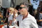 Amsterdam 13 juli 2018
Opening cafe Mimi van actrice Linde van den Heuvel en â€¦. Frederik Brom Nienke Romer en hun kinderen