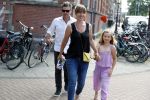 Amsterdam 13 juli 2018
Opening cafe Mimi van actrice Linde van den Heuvel en â€¦. Frederik Brom Nienke Romer en hun kinderen