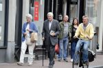 Amsterdam 19 juni 2018
Frits Bolkestein met zijn vrouw Femke Boersma op terras en op de utrechtsestraat.