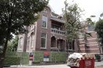 Amsterdam18 juli 2018
Nieuwe huis Roger Hodenius en Gigi Ravelli aan het vondelpark.