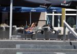 Almere 3 juli 2018
Glennis Grace met haar nieuwe vriend Levy Simon op terras.