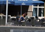 Almere 3 juli 2018
Glennis Grace met haar nieuwe vriend Levy Simon op terras.