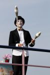 Amsterdam 6 juli 2018
Gordon viert zijn 50e verjaardag bij de Harbour Club en gaat daarna varen met de roze MS de Jordaan.
