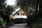 Ermelo 30 juli 2018
De Thaise prinses â€¦ viert vakantie in Nederland en slaapt met haar beveiliging in hotel de Roode Koper. Ze arriveerde met CD wagens.