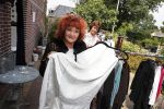 Hem 22 juli 2018
Veiling kleding en inboedel van Imca Marina . Imca gaat verhuizen en heeft daar niet voldoende ruimte.