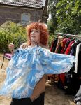 Hem 22 juli 2018
Veiling kleding en inboedel van Imca Marina . Imca gaat verhuizen en heeft daar niet voldoende ruimte.