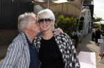 Amsterdam 6 juli 2018
Gordon viert zijn 50e verjaardag bij de Harbour Club en gaat daarna varen met de roze MS de Jordaan. Jan en Monique des Bouvrie