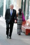Amsterdam 12 juli 2018
Femke Halsema wordt thuis opgehaald en naar de stopera gebracht waar ze geinstalleerd wordt tot Burgemeester van Amsterdam. Jan v Zanen