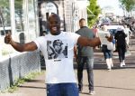 Amsterdam 14 juli 2018
Jandino Asporaat op straat in Amsterdam.