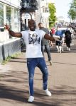 Amsterdam 14 juli 2018
Jandino Asporaat op straat in Amsterdam.