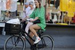 Amsterdam 29 juni 2018
Jet v Nieuwkerk op de fiets in Amsterdam