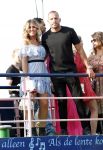 Amsterdam 6 juli 2018
Gordon viert zijn 50e verjaardag bij de Harbour Club en gaat daarna varen met de roze MS de Jordaan. Johnny Heitinga en Charlotte