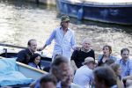 Amsterdam 29 juni 2018
Forum voor Democratie van Thierry Baudet varen met relaties door de grachten van Amsterdam . oa aanwezig Matthijs Albers Jort kelder (met eigen boot) Alwien Tulner Mat Herben Theo Hiddema en Ebru Umar.