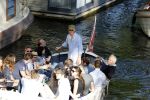 Amsterdam 29 juni 2018
Forum voor Democratie van Thierry Baudet varen met relaties door de grachten van Amsterdam . oa aanwezig Matthijs Albers Jort kelder (met eigen boot) Alwien Tulner Mat Herben Theo Hiddema en Ebru Umar.