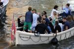 Amsterdam 29 juni 2018
Forum voor Democratie van Thierry Baudet varen met relaties door de grachten van Amsterdam . oa aanwezig Matthijs Albers Jort kelder (met eigen boot) Alwien Tulner Mat Herben Theo Hiddema en Ebru Umar.