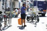 Amsterdam 2 juli 2018
Justin Kluivert met een vriend op de pc hooftstraat.