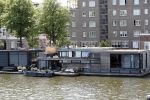Amsterdam 27 juli 2018
Woonark van Kluun ( Raymond v d Klundert) woonboot.