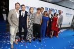 Amsterdam 17 juli 2018
Premiere Mamma mia in Tuschinski.
Emiel de Jong, Jeremy Irvine (Young Sam), Jessica Keenan Wynn (Young Tanya), Soy Kroon, Hugh Skinner (Young Harry), Antje Monteiro, Josh Dylan (Young Bill), Alexa Laurie Davies (Young Rosie) en Zjon Smaal