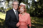 Haarzuilens 20 juni 2018
Haringparty op kasteel de Haar. Marijke Helwegen met man Harrie