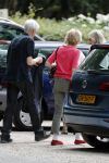 Maarssen Blaricum 7 juli 2018
Berend Boudewijn gaat wandelen bij de Maarsenveense Plassen en daarna rijdt hij naar het Ter Gooi ziekenhuis waar hij zijn vrouw Martine Bijl ophaalt. Daarna gaan ze lunchen bij restaurant de Goede Gooijer.