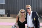 Amsterdam 6 juli 2018
Gordon viert zijn 50e verjaardag bij de Harbour Club en gaat daarna varen met de roze MS de Jordaan. Patricia Paay met haar man Robert