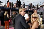 Amsterdam 6 juli 2018
Gordon viert zijn 50e verjaardag bij de Harbour Club en gaat daarna varen met de roze MS de Jordaan. Patricia Paay met haar man Robert